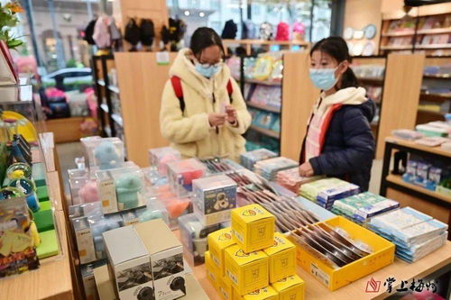 開學經濟火熱，電子產品銷售迎來高峰 你的必備物品清單齊了嗎？